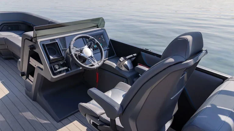 Tritoon Boat Rentals in Lake Simcoe